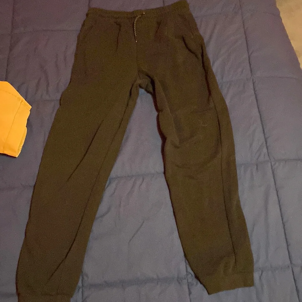 Urban pipeline xl 18x20 black joggers - Picture 1 of 2